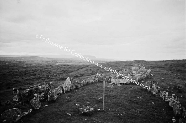 GIANTS GRAVE GENERAL  LOOKING WEST FROM TRILITHON